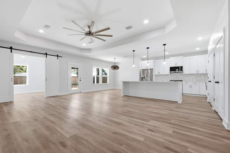 5 bedroom Detached Single Family at 6 Kohler Drive, Springdale Unit #1 Lot 3 Blk 4, Mary Esther — photo 4