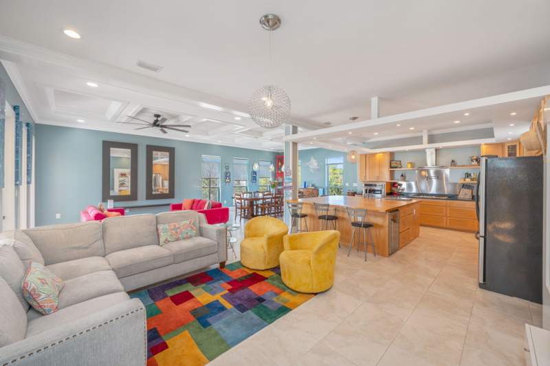 4 bedroom Detached Single Family at 43 St. Croix Court, Maravilla Cottages, Miramar Beach — photo 4