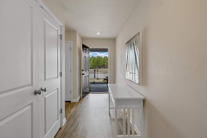 4 bedroom Detached Single Family at 434 Graysen Lane, Sawmill Court, DeFuniak Springs — photo 4