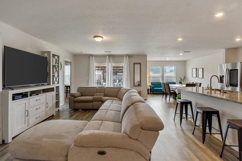4 bedroom Detached Single Family at 434 Graysen Lane, Sawmill Court, DeFuniak Springs — photo 5