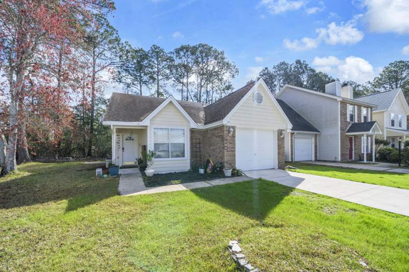 2 bedroom Detached Single Family at 3040 Yorktown Circle, Yorktown At Willow Bend, Fort Walton Beach — photo 4