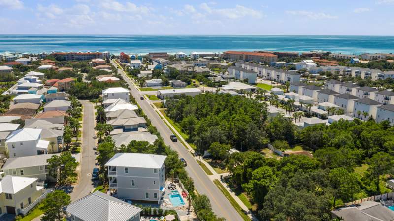5 bedroom Detached Single Family at 103 St Simon Circle, Emerald Waters Village, Miramar Beach — photo 3