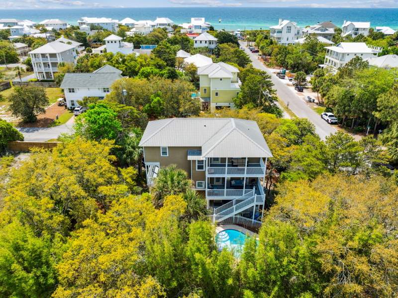 5 bedroom Detached Single Family at 19 Buddy Street, Gulfview Heights, Santa Rosa Beach — photo 2