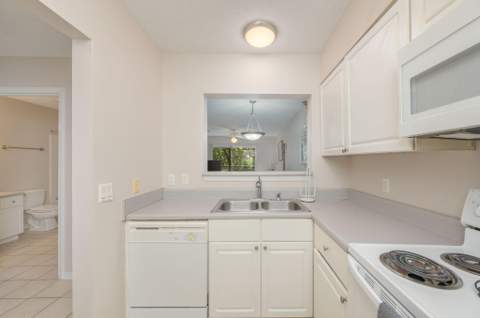 4276 Calinda Lane #127, Niceville FL - photo 8 of 30