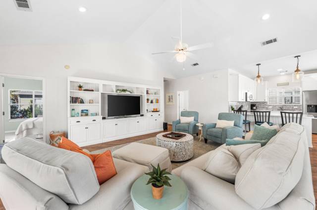 Crystal Beach Cottages