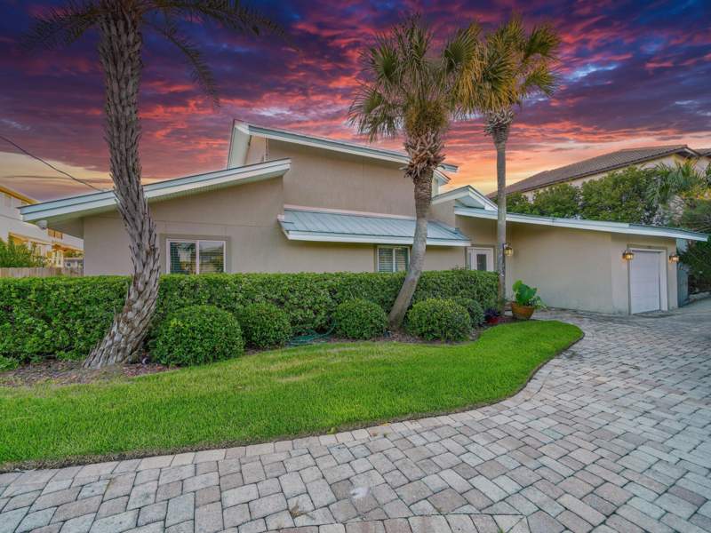 4 bedroom Detached Single Family at 524 Vera Cruz Drive, Holiday Isle, Destin — photo 3