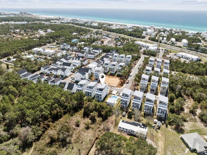 5 bedroom Detached Single Family at 15 E Queen Palm Drive, Twin Palms, Inlet Beach — photo 5