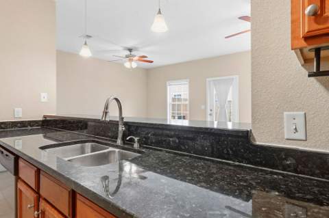 996 Leigh Ann Lane, Fort Walton Beach FL - photo 8 of 30