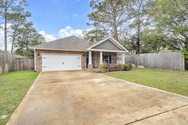 4 bedroom Detached Single Family at 915 Linden Avenue, Bayshore S/D, Niceville — photo 1