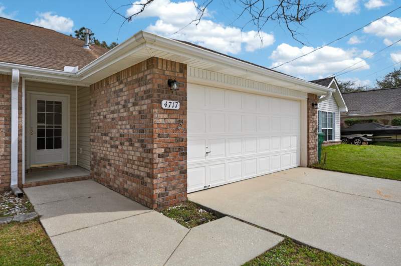 4 bedroom Detached Single Family at 4717 Whitewater Lane, Sugar Creek S/D, Crestview — photo 5
