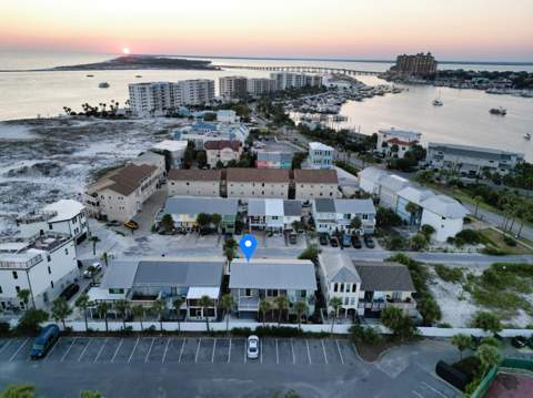 24 Gulf Breeze Court, Destin FL - photo 10 of 68