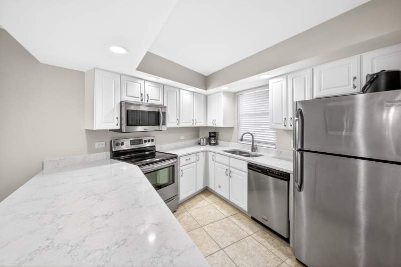 2 bedroom Condominium at 4033 Beachside One Drive #4033, Beachside 1 Condo, Miramar Beach — photo 2