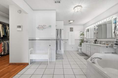 144 Monahan Drive, Fort Walton Beach FL - photo 18 of 74