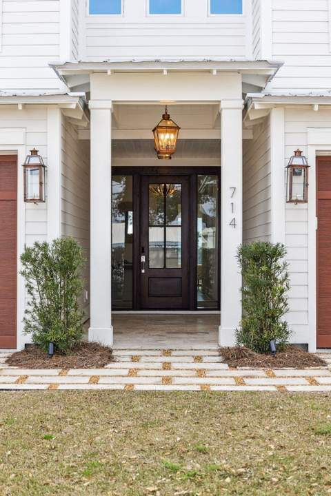 714 Harbor Boulevard, Destin FL - photo 7 of 130