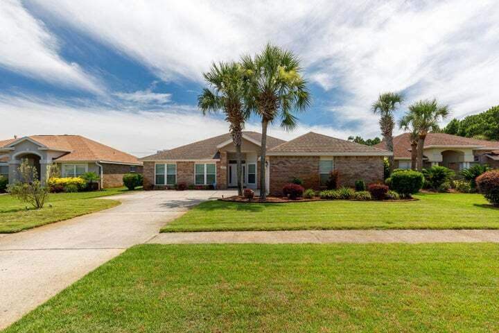 4 bedroom Detached Single Family at 4020 Drifting Sand Trail, Indian Lake Ph 1, Destin — photo 3