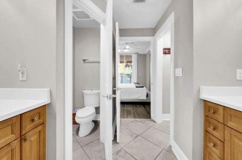 1150 Santa Rosa Boulevard #121, Fort Walton Beach FL - photo 19 of 66