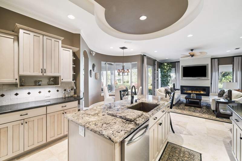4 bedroom Detached Single Family at 1464 Baytowne Avenue, Baytowne Ave East, Miramar Beach — photo 3