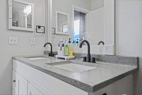 409 NW Adam Street, Fort Walton Beach FL - photo 10 of 25