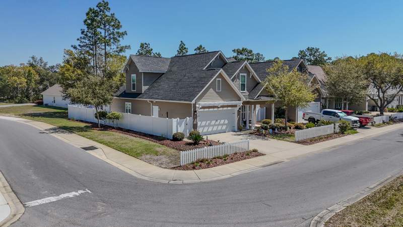 4 bedroom Detached Single Family at 270 Blakely Drew Boulevard, Paradise Cove, Santa Rosa Beach — photo 3