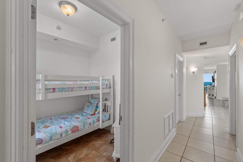 3 bedroom Condominium at 1111 Santa Rosa #404, Summer Place, Fort Walton Beach — photo 2