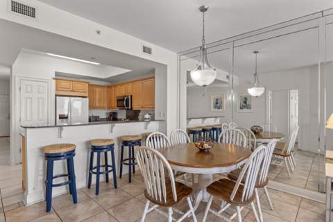1111 Santa Rosa #404, Fort Walton Beach FL - photo 13 of 30