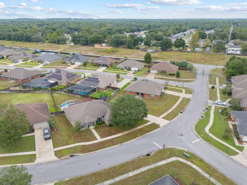 4 bedroom Detached Single Family at 4646 Chanan Drive, Chanan Estates 1st Addn, Crestview — photo 4