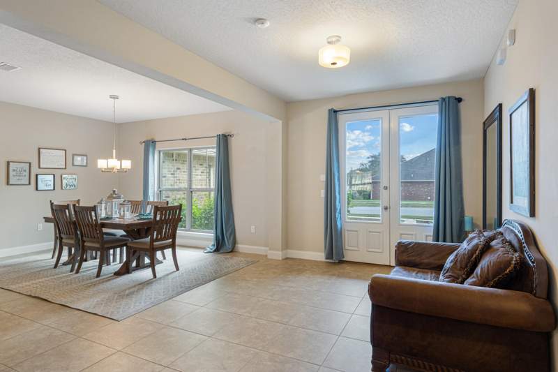 4 bedroom Detached Single Family at 4646 Chanan Drive, Chanan Estates 1st Addn, Crestview — photo 5