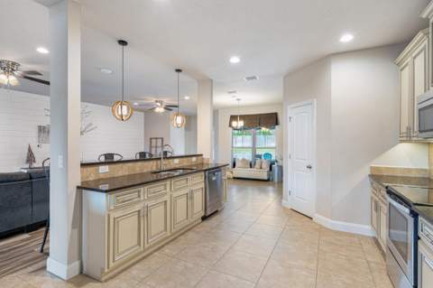 4646 Chanan Drive, Crestview FL - photo 12 of 56