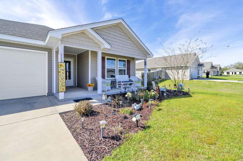 4 bedroom Detached Single Family at 112 Mikaela Avenue, Pinehurst Estates, DeFuniak Springs — photo 4