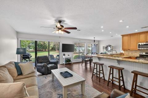 559 Augusta Drive ## 11501, Miramar Beach FL - photo 16 of 40
