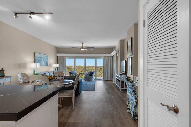2 bedroom Condominium at 9011 Us Highway 98 ## B-705, Tops'L Beach Manor, Miramar Beach — photo 3
