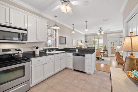 258 Seabreeze Circle, Inlet Beach FL - photo 18 of 51