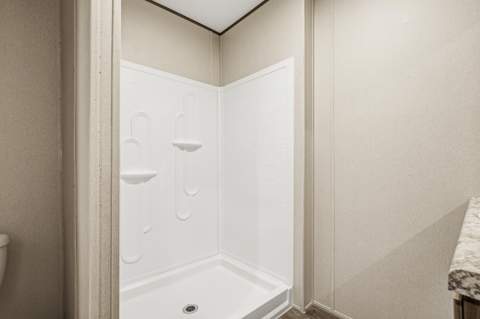 28 W White Rose Street, DeFuniak Springs FL - photo 13 of 30