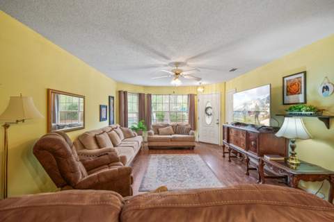 21 Marys Court, DeFuniak Springs FL - photo 13 of 33