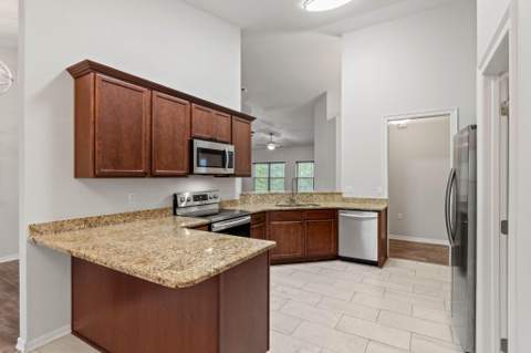 6000 Fiori Drive, Crestview FL - photo 11 of 44