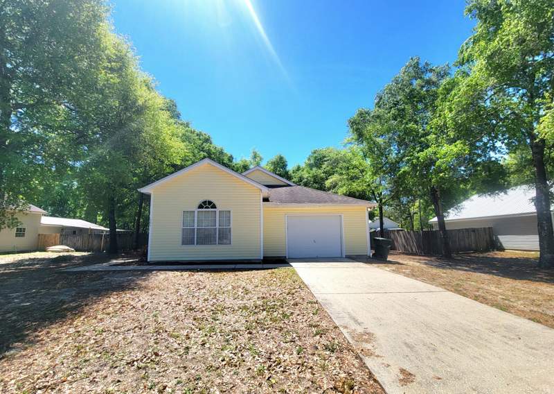 3 bedroom Detached Single Family at 280 Timber Wind Drive, Timber Wind Estates, DeFuniak Springs — photo 4