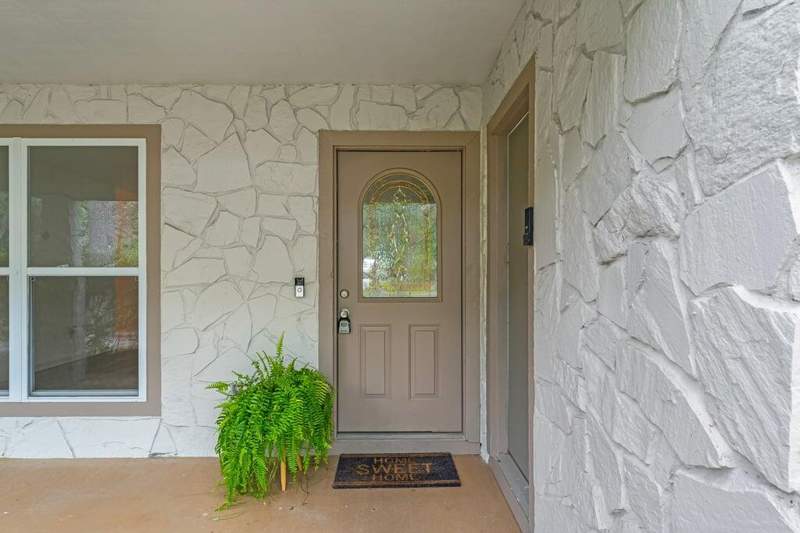 4 bedroom Detached Single Family at 606 E Greenwood Cove, Woodlands Ph 2, Niceville — photo 2
