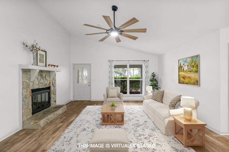 4 bedroom Detached Single Family at 606 E Greenwood Cove, Woodlands Ph 2, Niceville — photo 4