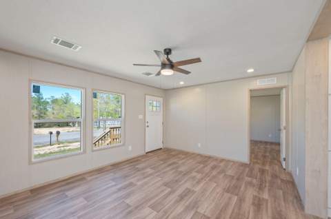 316 E Lafavre Lane, DeFuniak Springs FL - photo 6 of 30