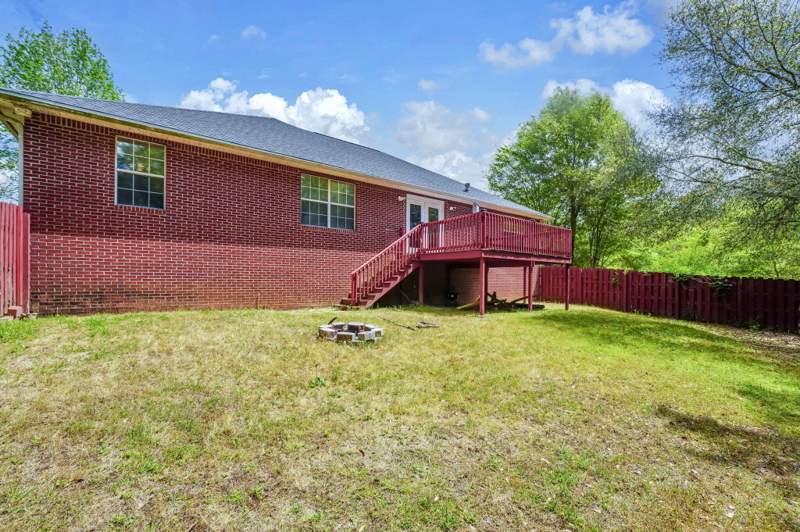 3 bedroom Detached Single Family at 531 Gallant Fox Lane, Steeplechase Ph 2, Crestview — photo 5