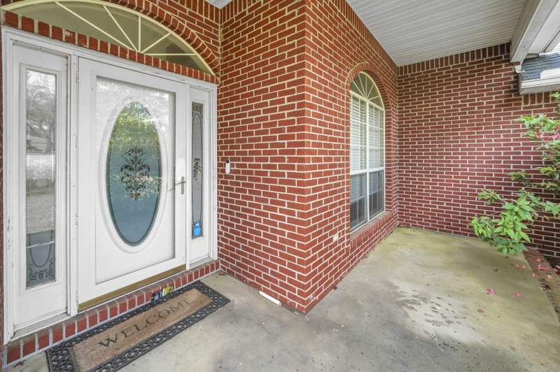 3 bedroom Detached Single Family at 531 Gallant Fox Lane, Steeplechase Ph 2, Crestview — photo 3