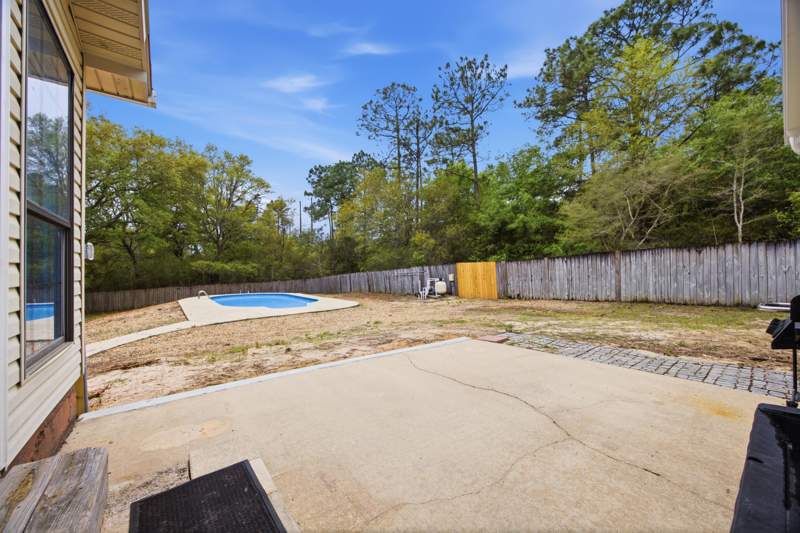 3 bedroom Detached Single Family at 3494 Us-90, Com SE Cor Of W1/2 Of Sec N100 Ft W60 Ft To Pob W240, Crestview — photo 3