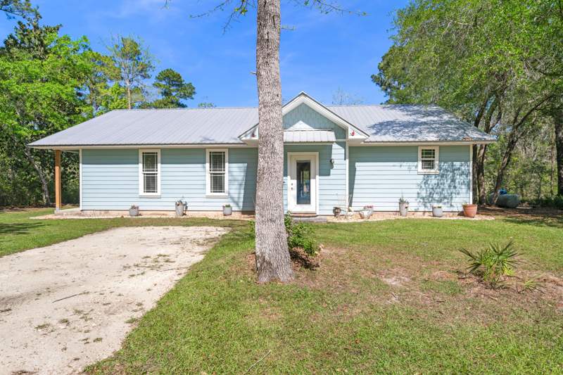 3 bedroom Detached Single Family at 528 Bay Grove Road, Mallet Bayou Reach Ph 1, Freeport — photo 3