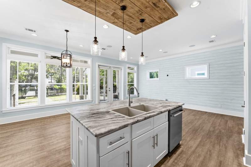 4 bedroom Detached Single Family at 160 Rearden Way, Sacred Oaks Ph 2, Santa Rosa Beach — photo 3