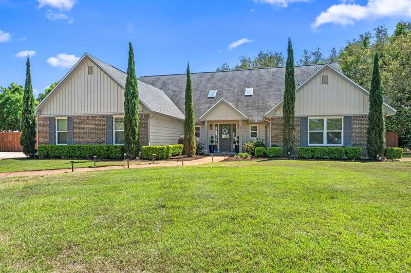 5 bedroom Detached Single Family at 7 Tomahawk Court, INDIAN BAYOU, Destin — photo 2