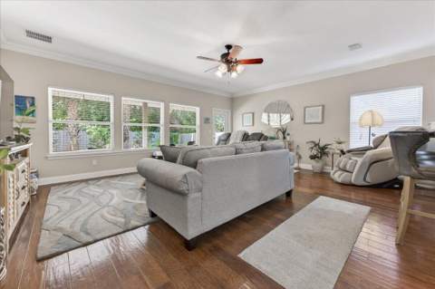 202 SE Alconese Avenue, Fort Walton Beach FL - photo 6 of 75