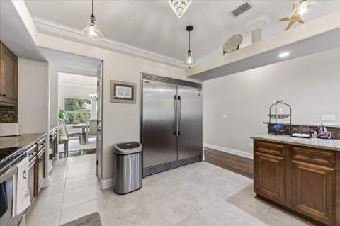 202 SE Alconese Avenue, Fort Walton Beach FL - photo 17 of 75