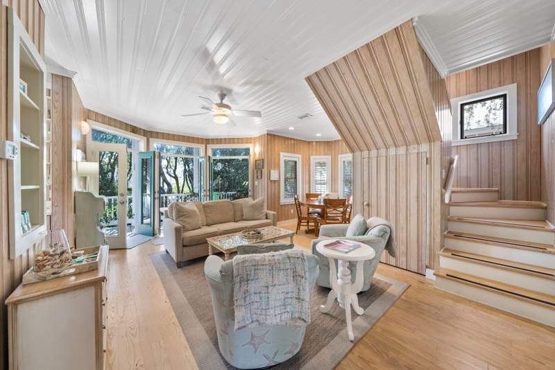 2 bedroom Detached Single Family at 29 Rosewalk Alley, Seaside, Santa Rosa Beach — photo 4
