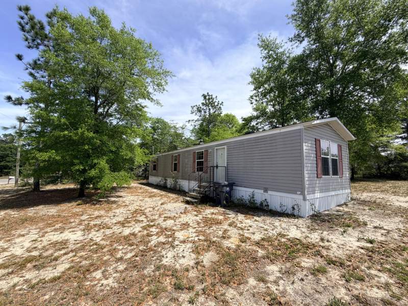 2 bedroom Mobile Home at 87 Pinetree Lane, Oakwood Hills Unit 1, DeFuniak Springs — photo 2