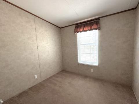 87 Pinetree Lane, DeFuniak Springs FL - photo 9 of 28